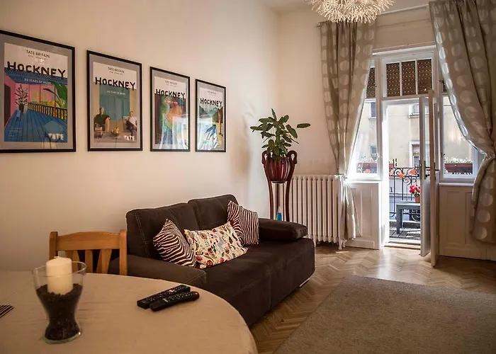 Lovely Flat Near The Danube